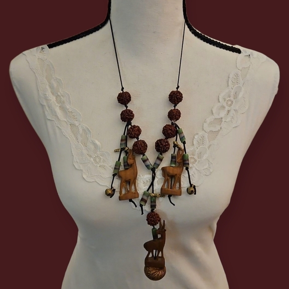 ARTISAN Rudrashka Nut Goat Head Carved Antelope Glass Beaded Protection Necklace - Picture 1 of 9